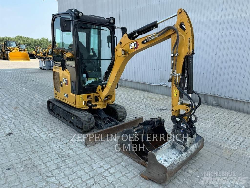 CAT 302-05CR حفارات زحافة