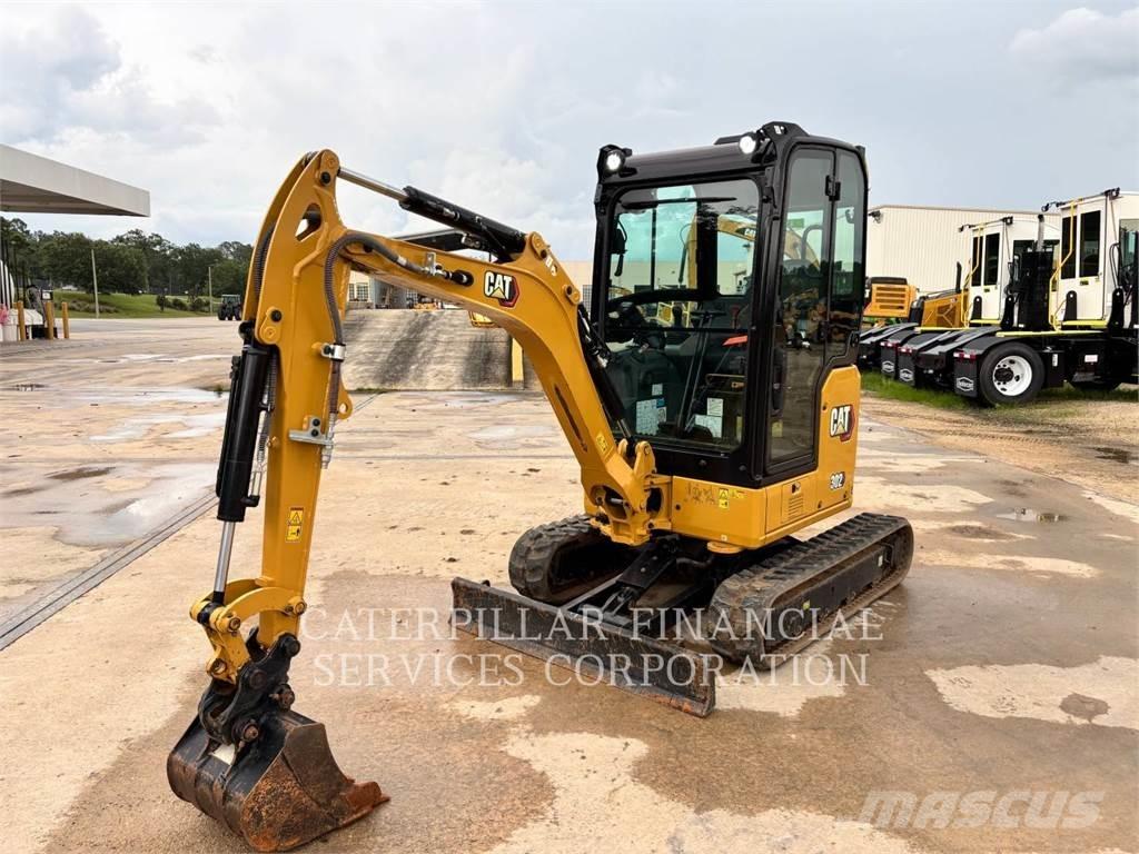 CAT 302-05CR حفارات زحافة