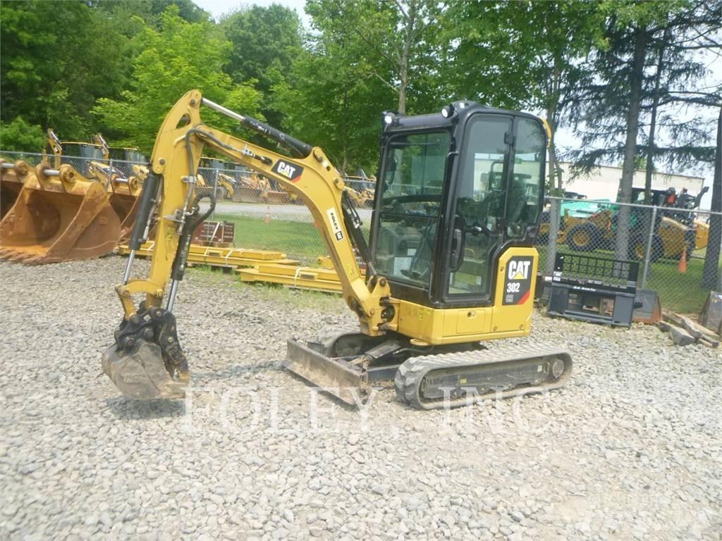 CAT 302-05CR حفارات زحافة