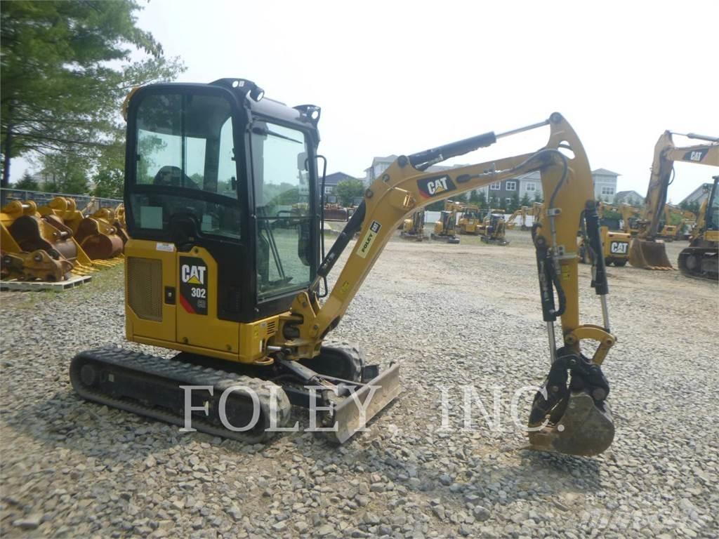 CAT 302-05CR حفارات زحافة