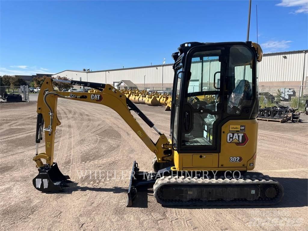 CAT 302.7 C3 حفارات زحافة