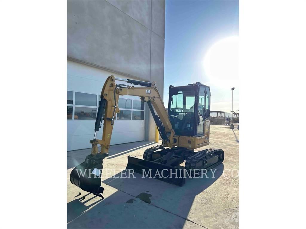 CAT 302.7 C3 حفارات زحافة