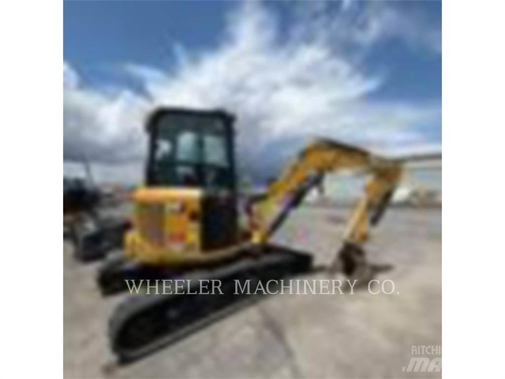 CAT 302.7 C3 حفارات زحافة