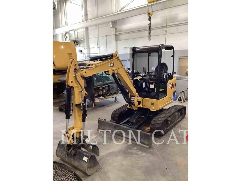 CAT 302.707CR حفارات زحافة
