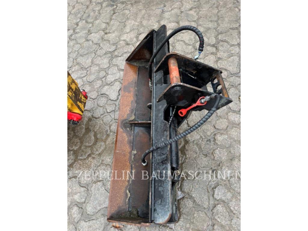 CAT 302.7CR-07 حفارات زحافة