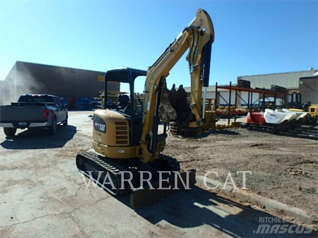 CAT 302.7D CR حفارات زحافة
