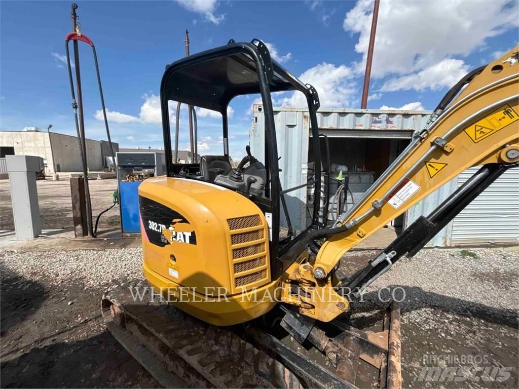 CAT 302.7DC1TH حفارات زحافة