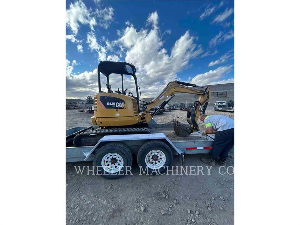 CAT 302.7DC1TH حفارات زحافة