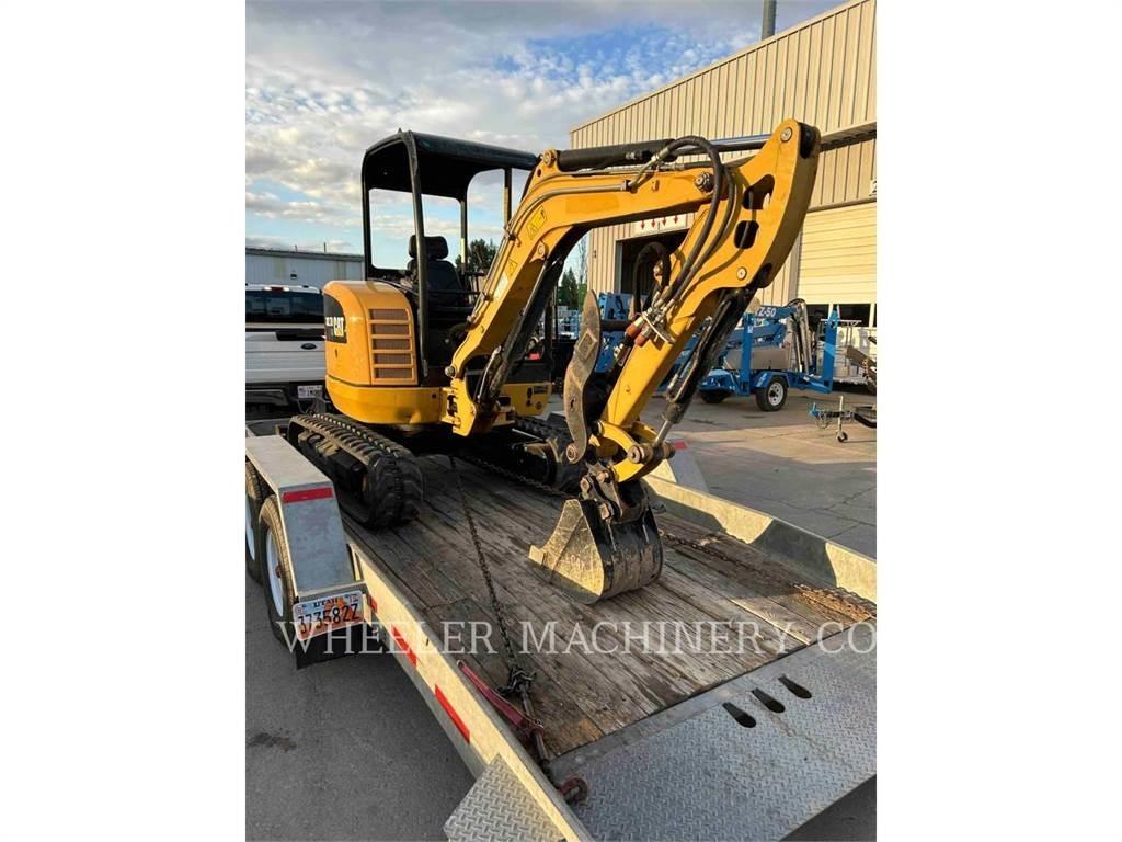 CAT 302.7DC1TH حفارات زحافة