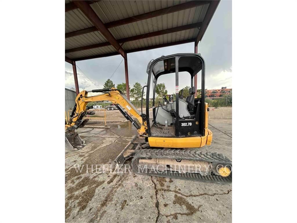 CAT 302.7DC1TH حفارات زحافة