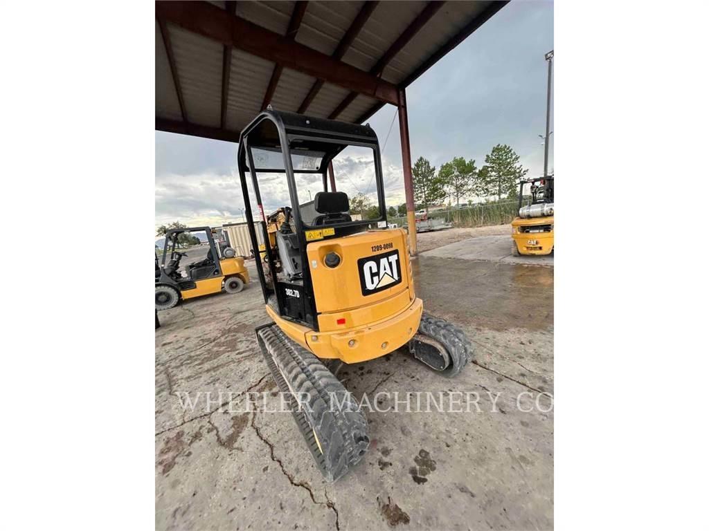 CAT 302.7DC1TH حفارات زحافة