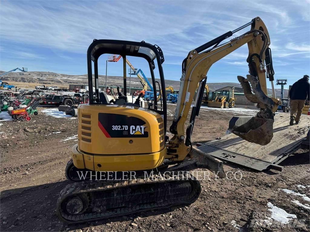 CAT 302.7DC1TH حفارات زحافة