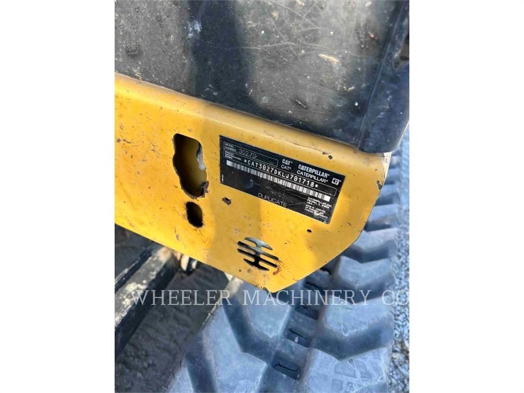 CAT 302.7DC1TH حفارات زحافة