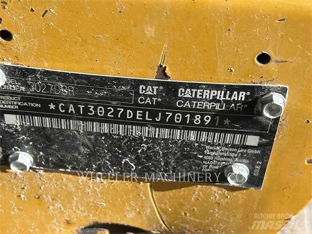 CAT 302.7DC1TH حفارات زحافة