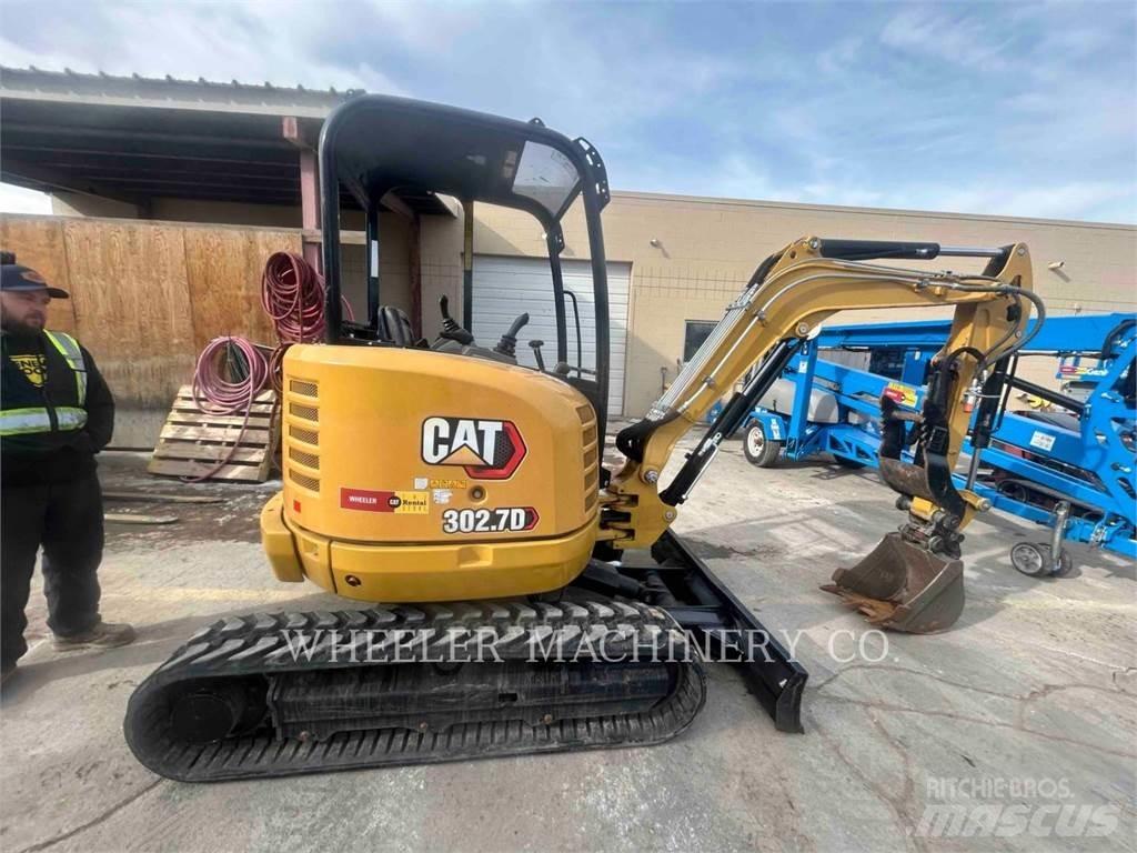 CAT 302.7DC1TH حفارات زحافة