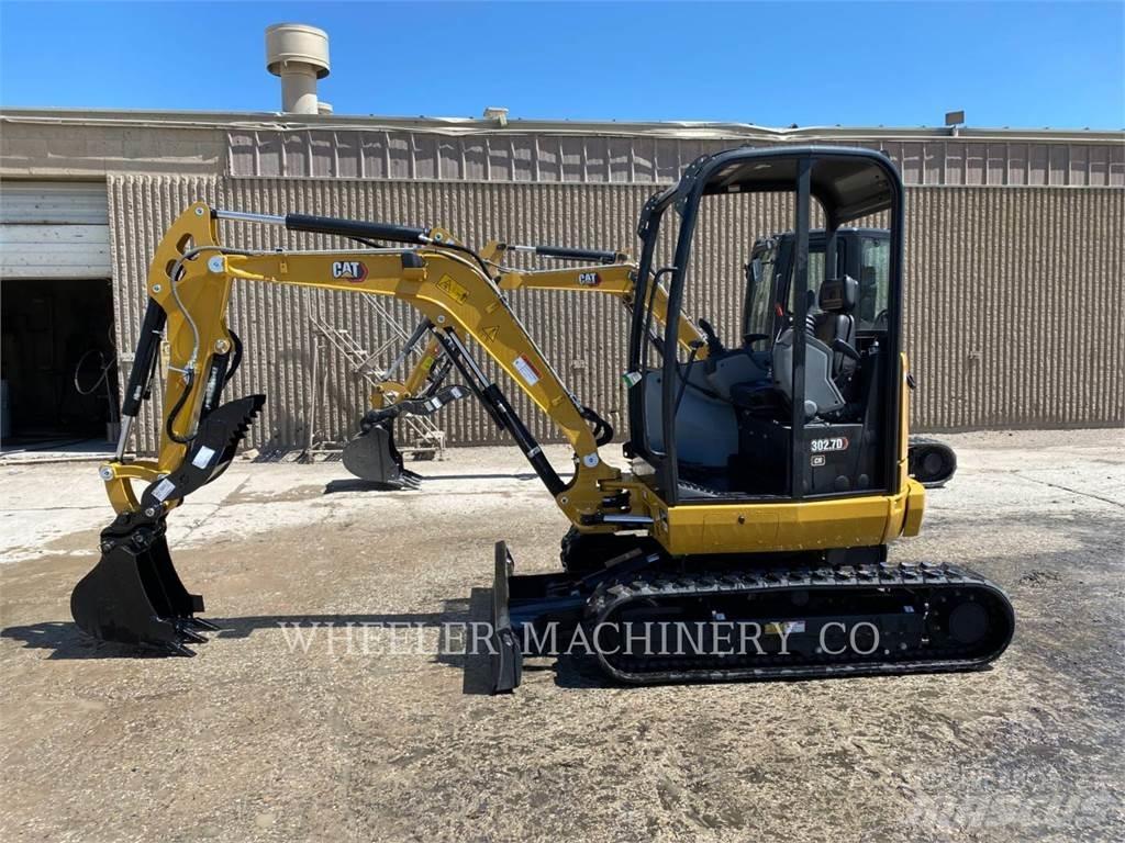 CAT 302.7DC1TH حفارات زحافة
