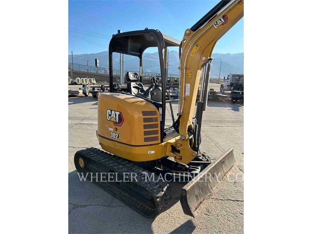 CAT 302.7DC1TH حفارات زحافة