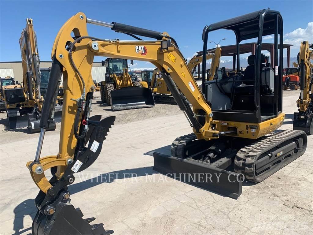 CAT 302.7DC1TH حفارات زحافة