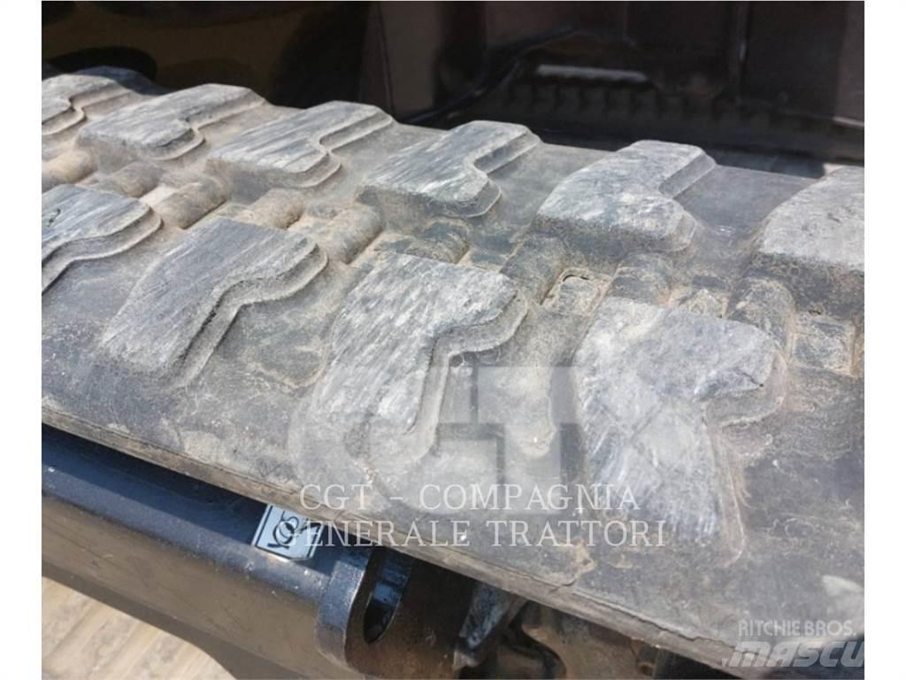 CAT 302.7DCR حفارات زحافة