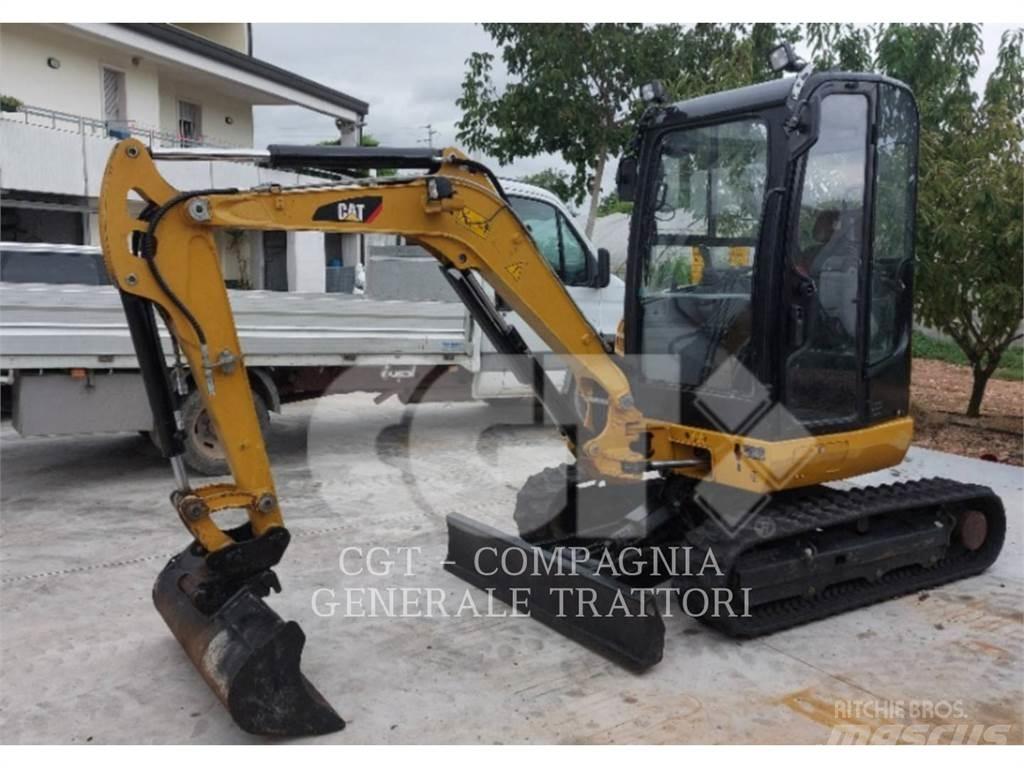CAT 302.7DCR حفارات زحافة