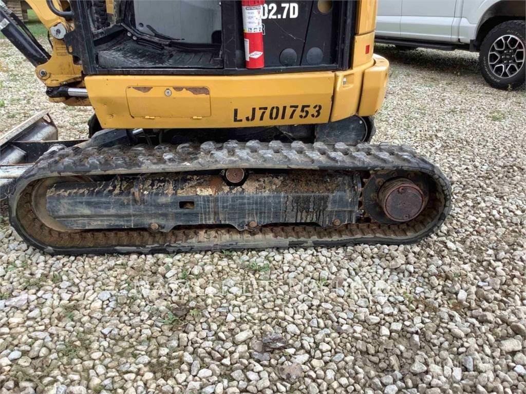 CAT 302.7DCR حفارات زحافة