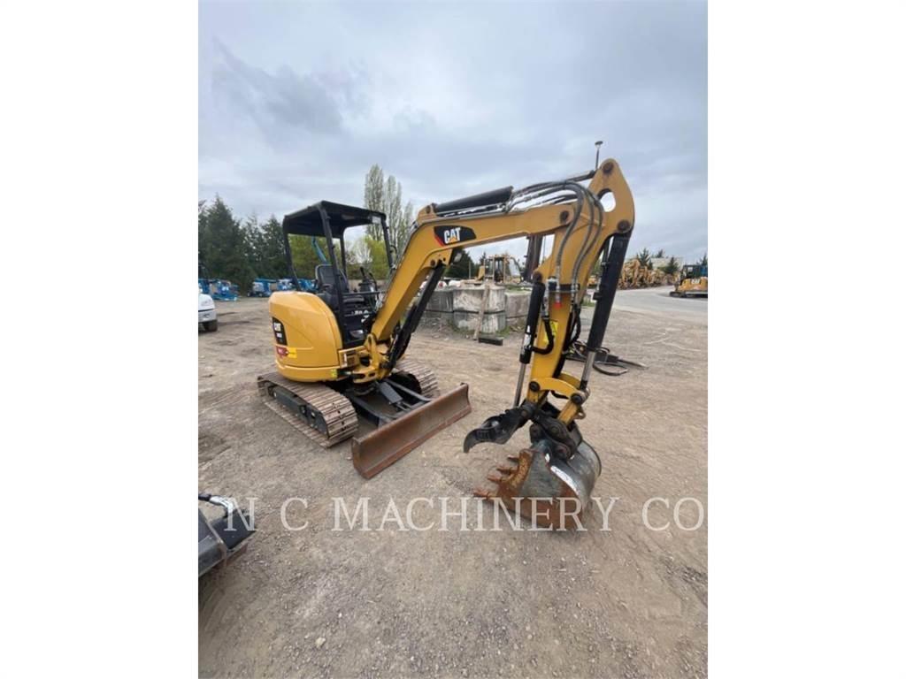 CAT 302.7DCRCN حفارات زحافة