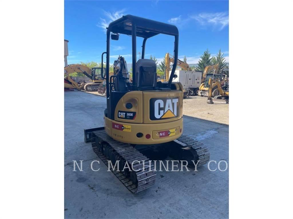 CAT 302.7DCRCN حفارات زحافة