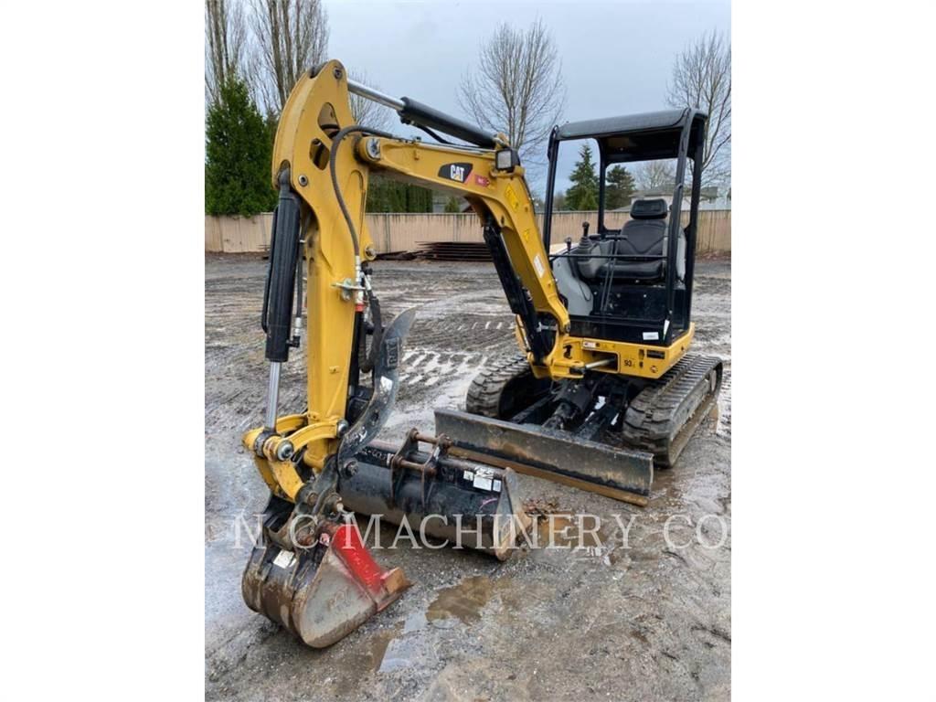 CAT 302.7DCRCN حفارات زحافة