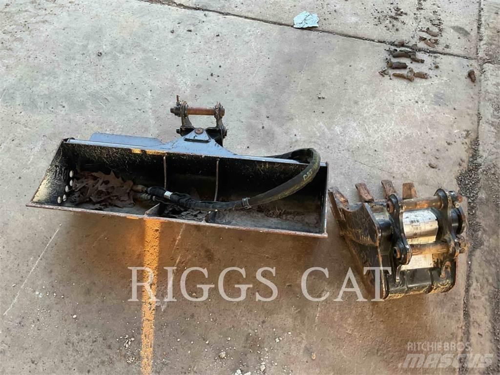 CAT 302 A حفارات زحافة