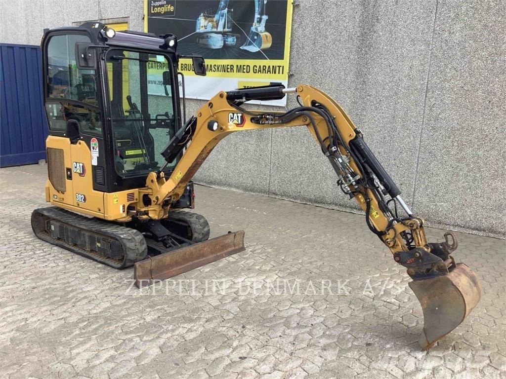CAT 30205CR حفارات زحافة