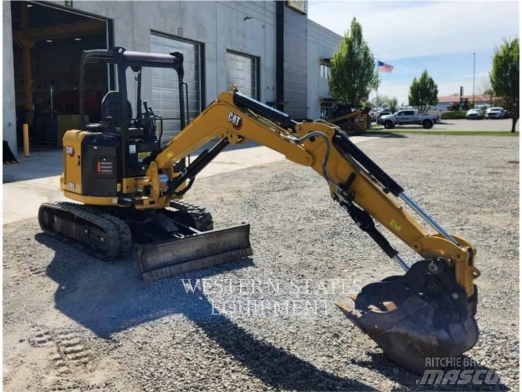CAT 303 حفارات زحافة