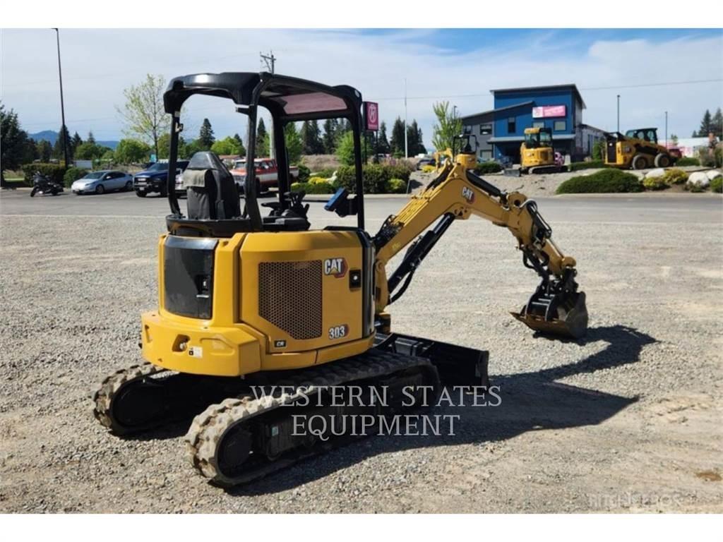 CAT 303 حفارات زحافة
