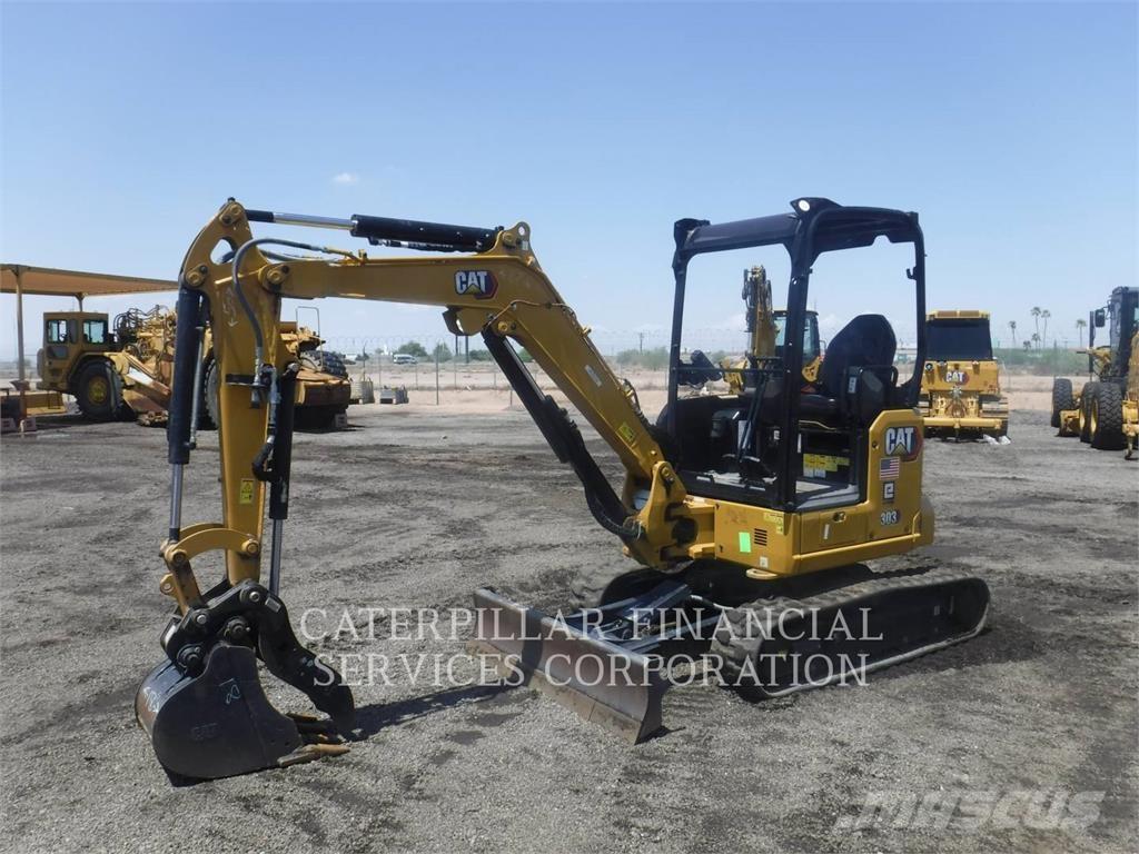 CAT 303-07CR حفارات زحافة