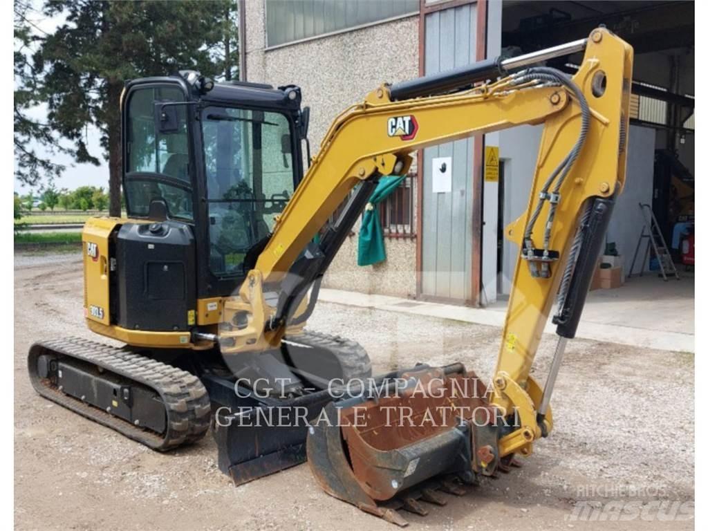 CAT 303.5 حفارات زحافة