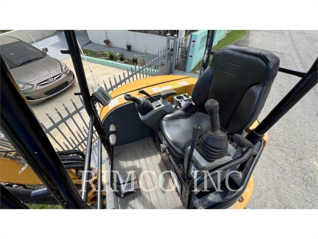 CAT 303.5 حفارات صغيرة أقل من 7 طن (حفارات صغيرة)