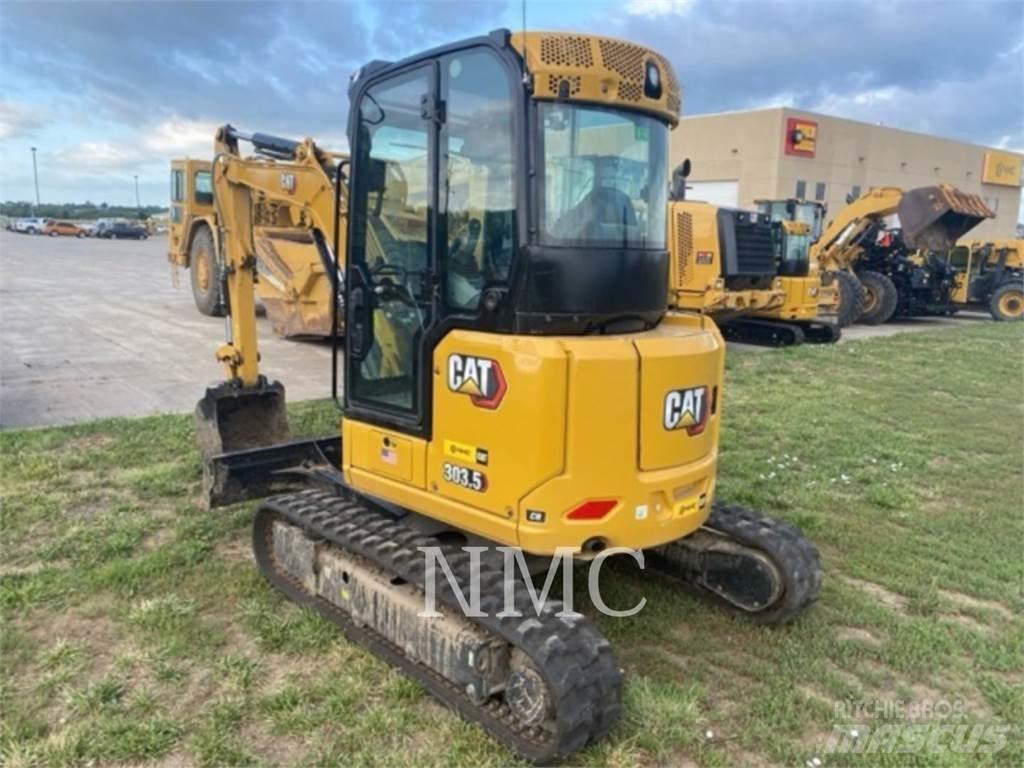 CAT 303.5 حفارات زحافة