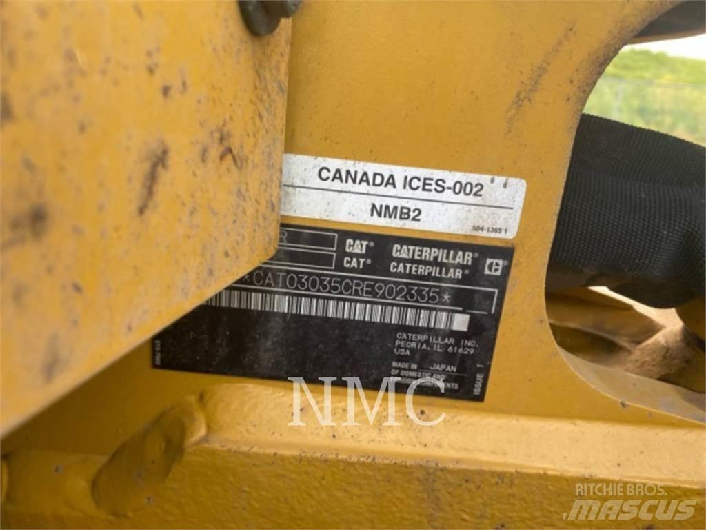 CAT 303.5 حفارات زحافة