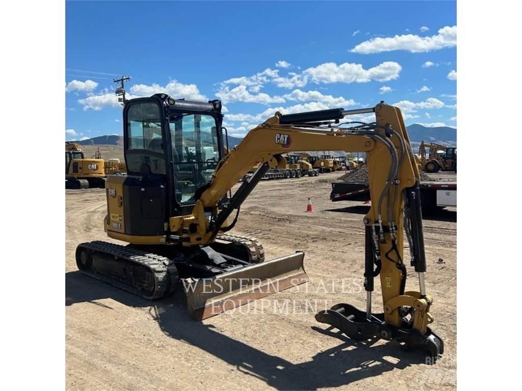 CAT 303.5 حفارات زحافة