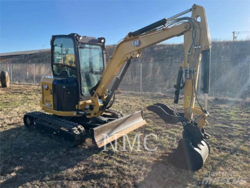 CAT 303.5 حفارات زحافة