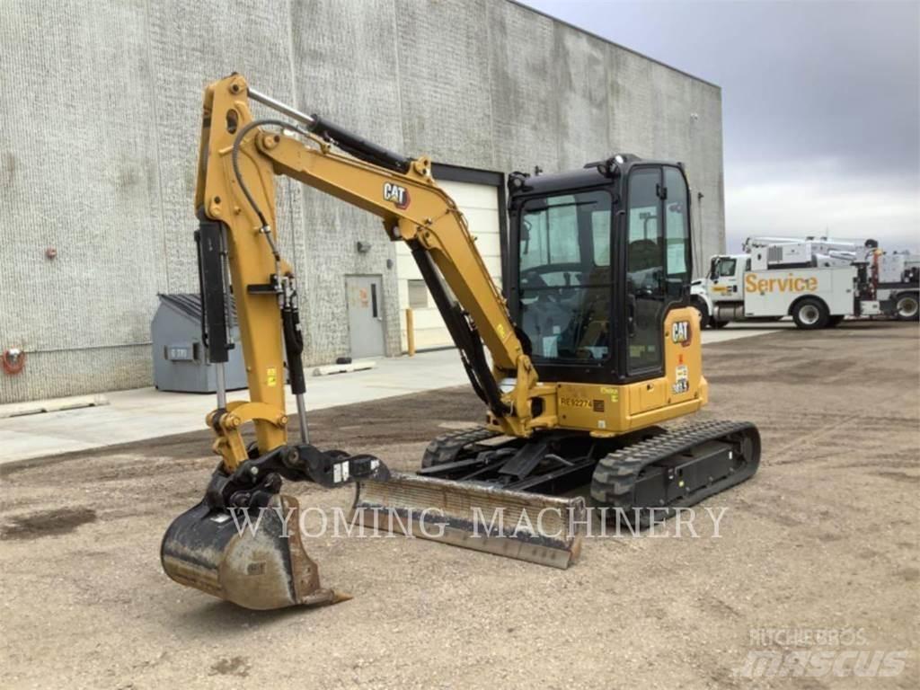 CAT 303.5 حفارات زحافة