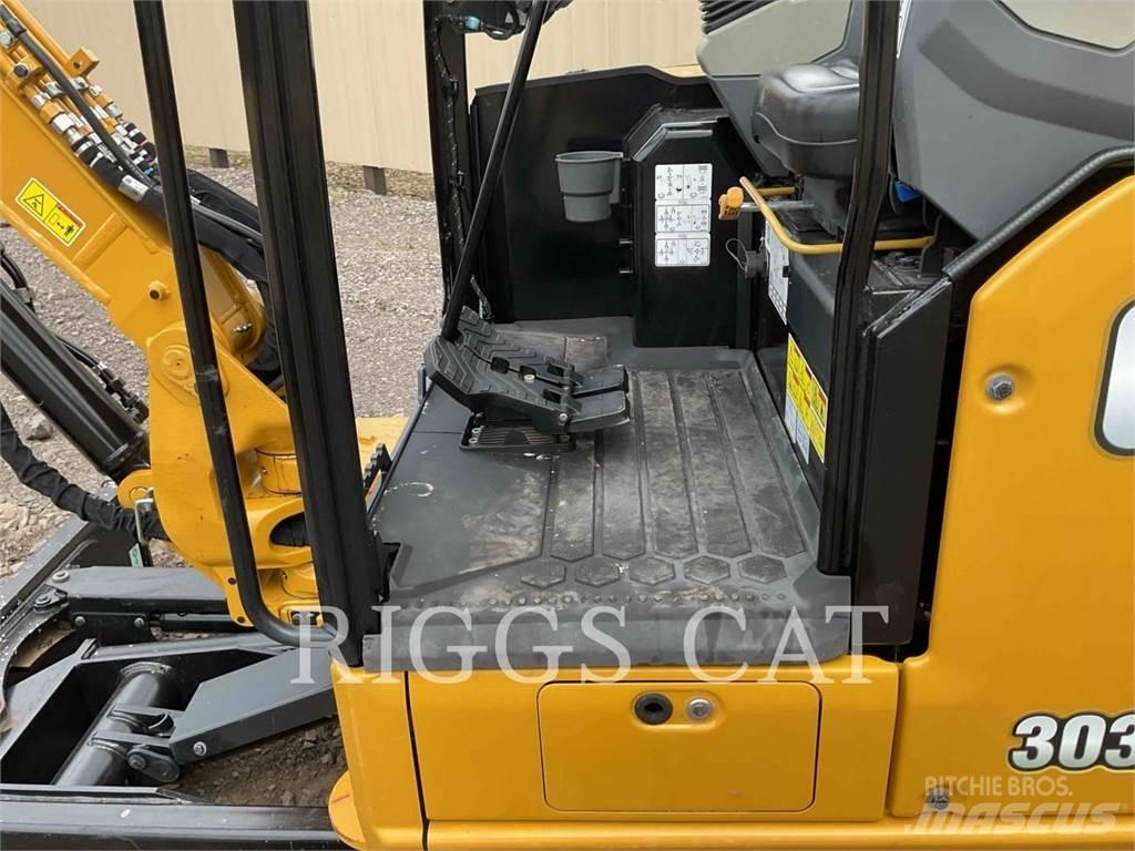 CAT 303.5 حفارات زحافة