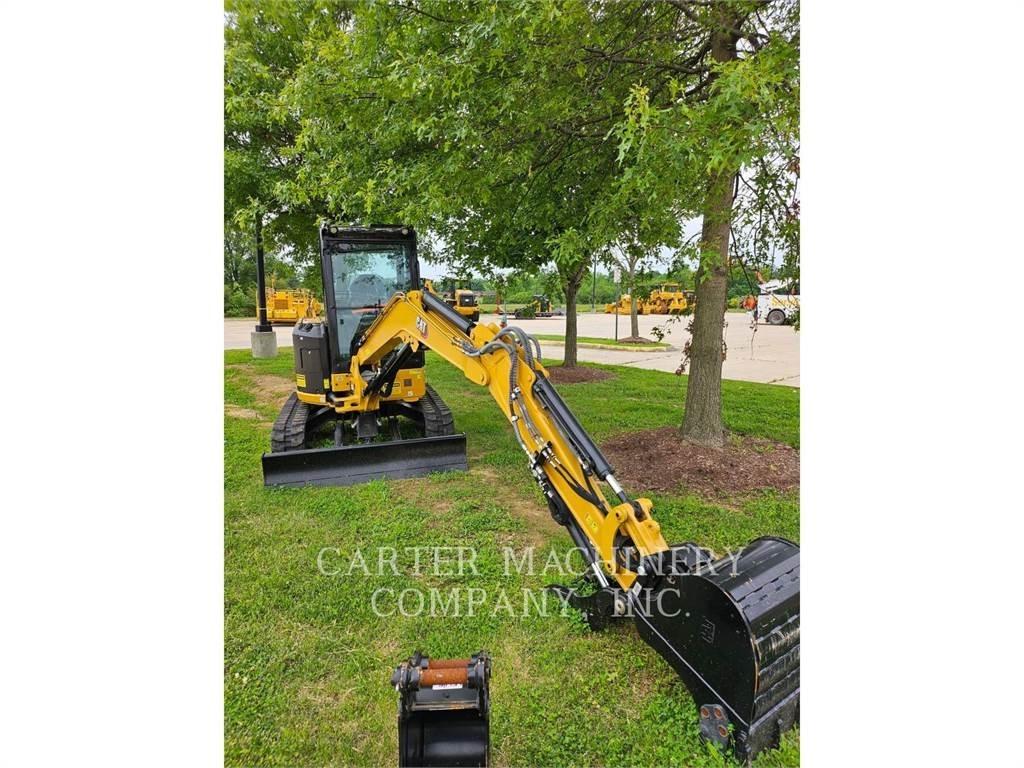 CAT 303.5 حفارات صغيرة أقل من 7 طن (حفارات صغيرة)