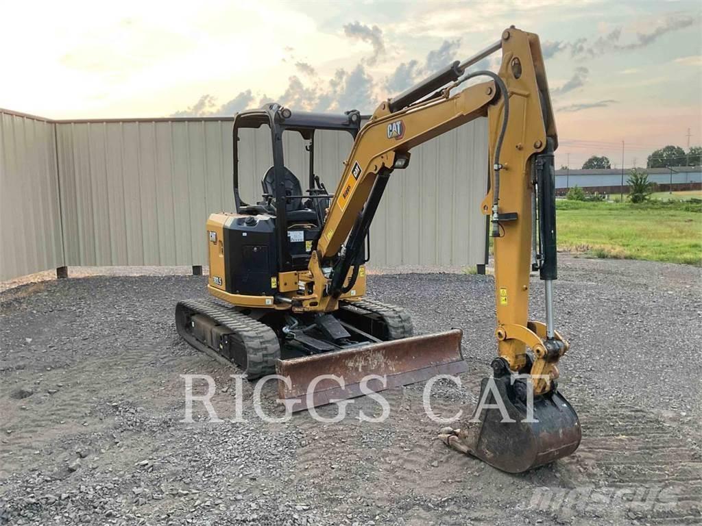 CAT 303.5 حفارات زحافة