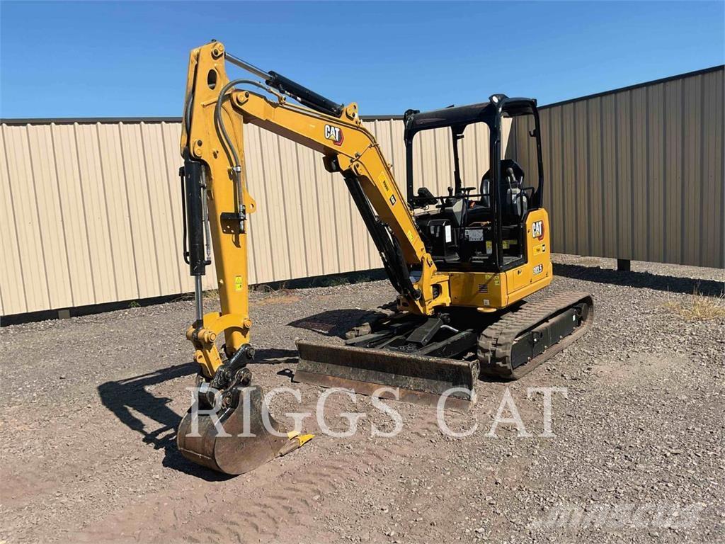 CAT 303.5 حفارات زحافة