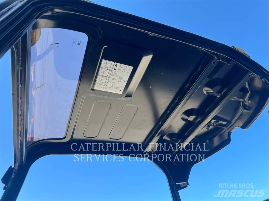 CAT 303.5-07CR حفارات زحافة
