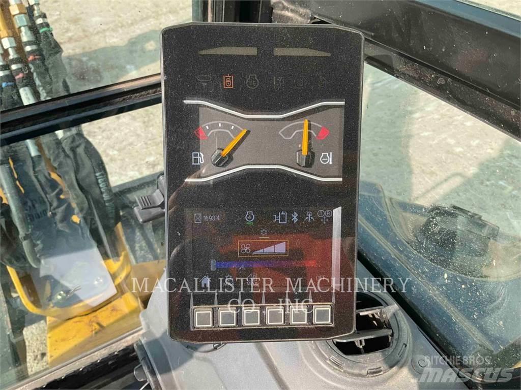 CAT 303.5 CR حفارات زحافة