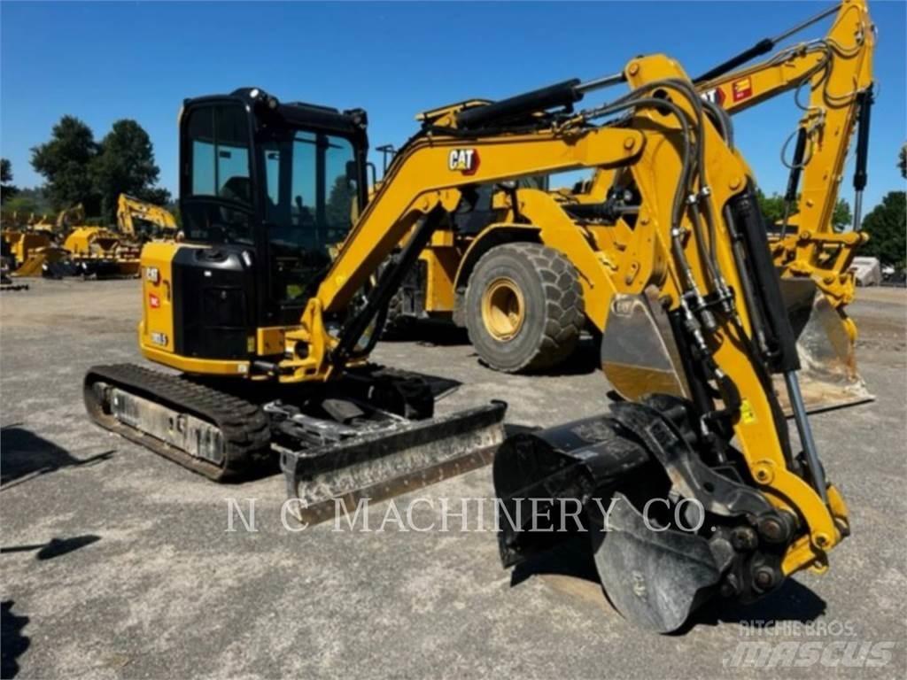 CAT 303.5 CRCB حفارات زحافة