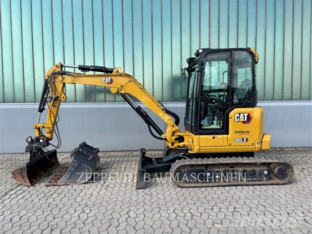 CAT 303.5CR-07 حفارات زحافة