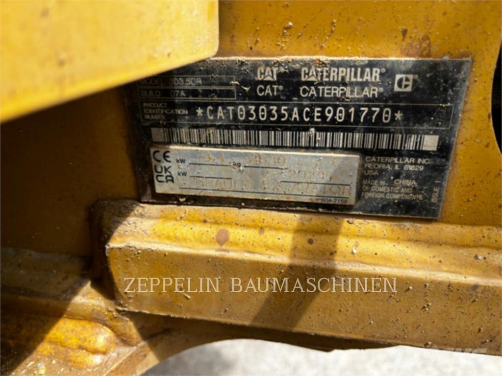 CAT 303.5CR-07 حفارات زحافة