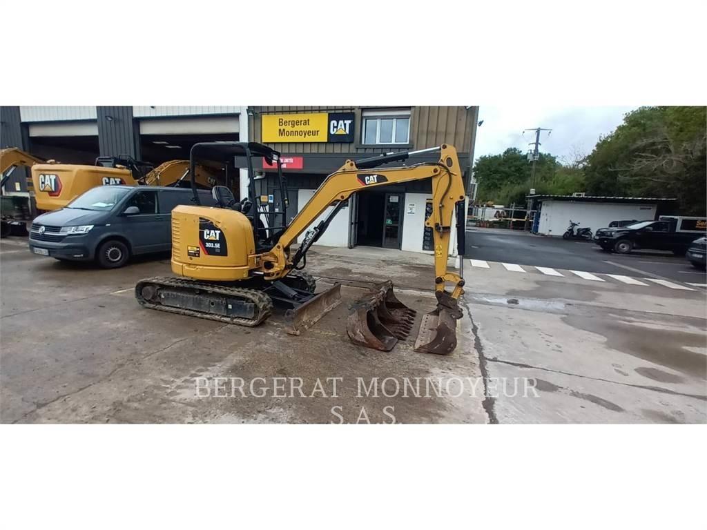 CAT 303.5E CR حفارات زحافة